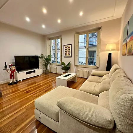 Old Town Center 110m By Sleep In Appartement *