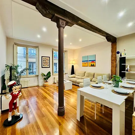 Old Town Center 110m By Sleep In בילבאו